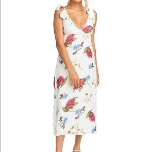 SHOW ME YOUR MUMU ARIENE FLORAL DRESS